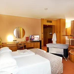 **** Otel Michelangelo İtalya